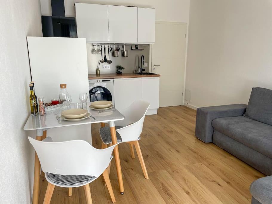 Le Lagon Bleu - Appt Wifi Parking Balcon Le Puy-en-Velay 외부 사진