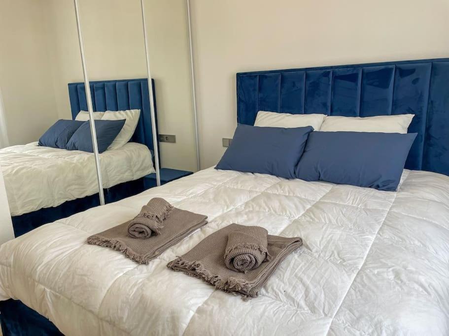 Le Lagon Bleu - Appt Wifi Parking Balcon Le Puy-en-Velay 외부 사진